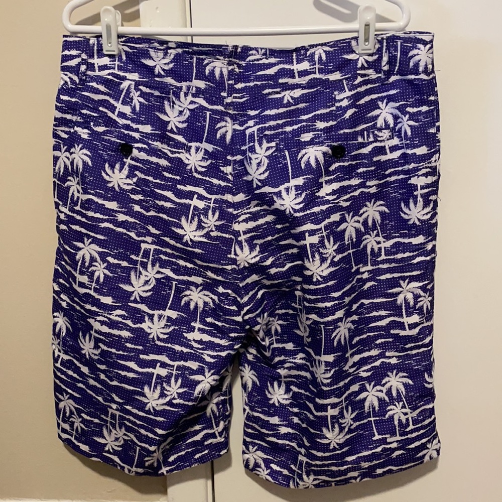 Men’s swim trunks